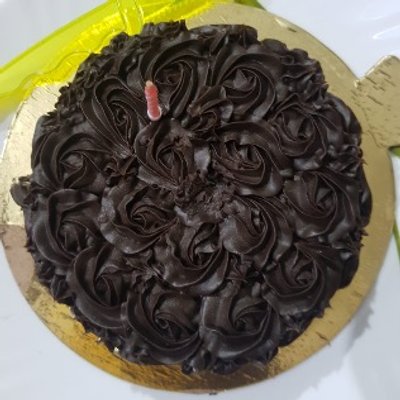 Eggless Choco Swirl Cake