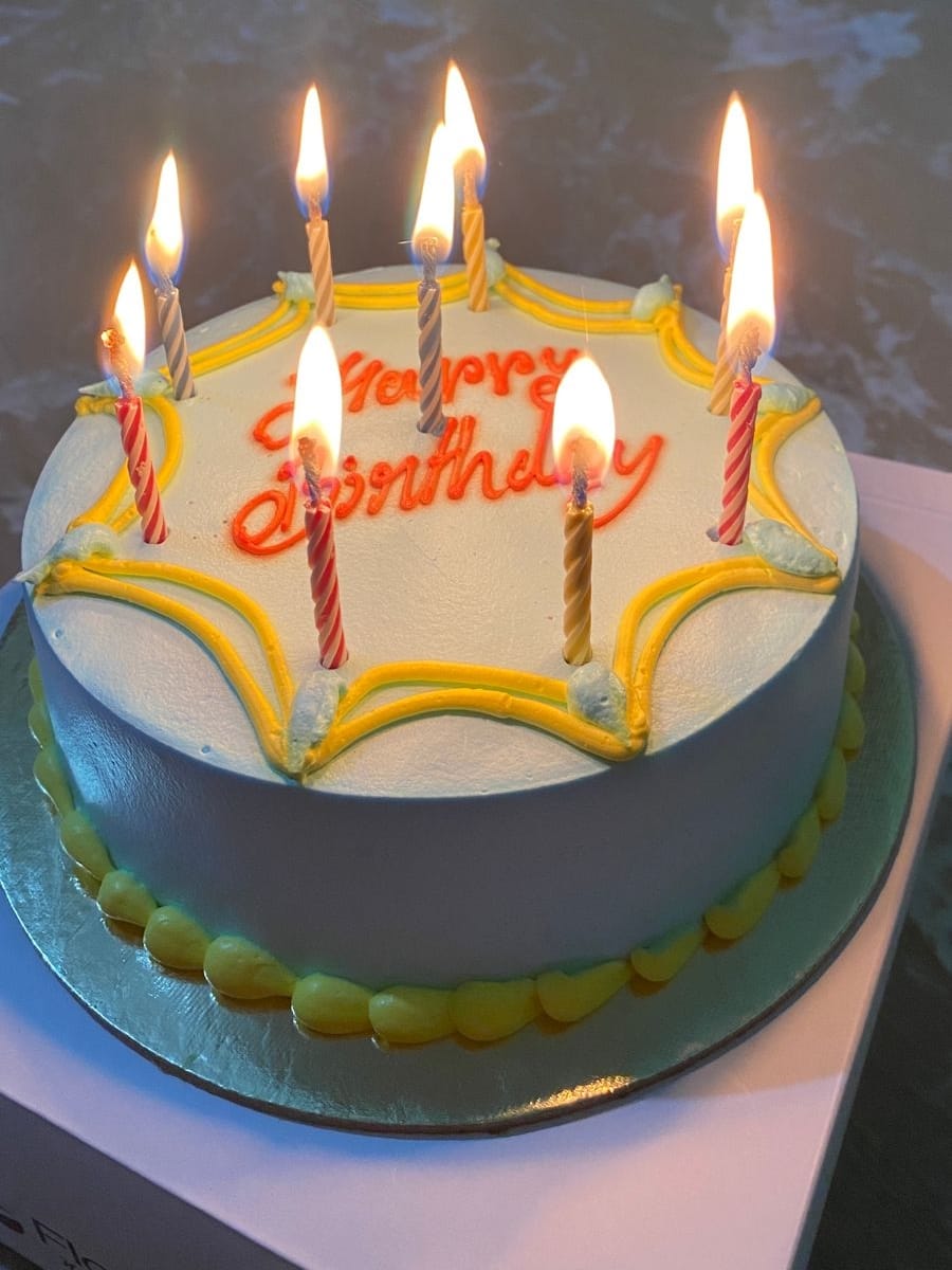 https://imgcdn.floweraura.com/fa/review_image/1650224265.7324.jpeg