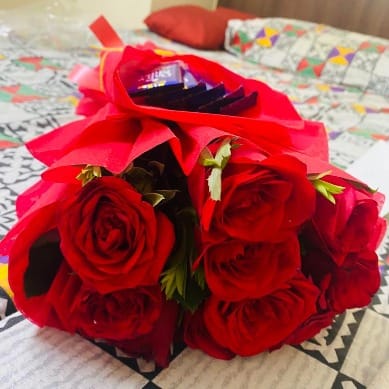 https://imgcdn.floweraura.com/fa/review_image/1654777953.95.jpeg