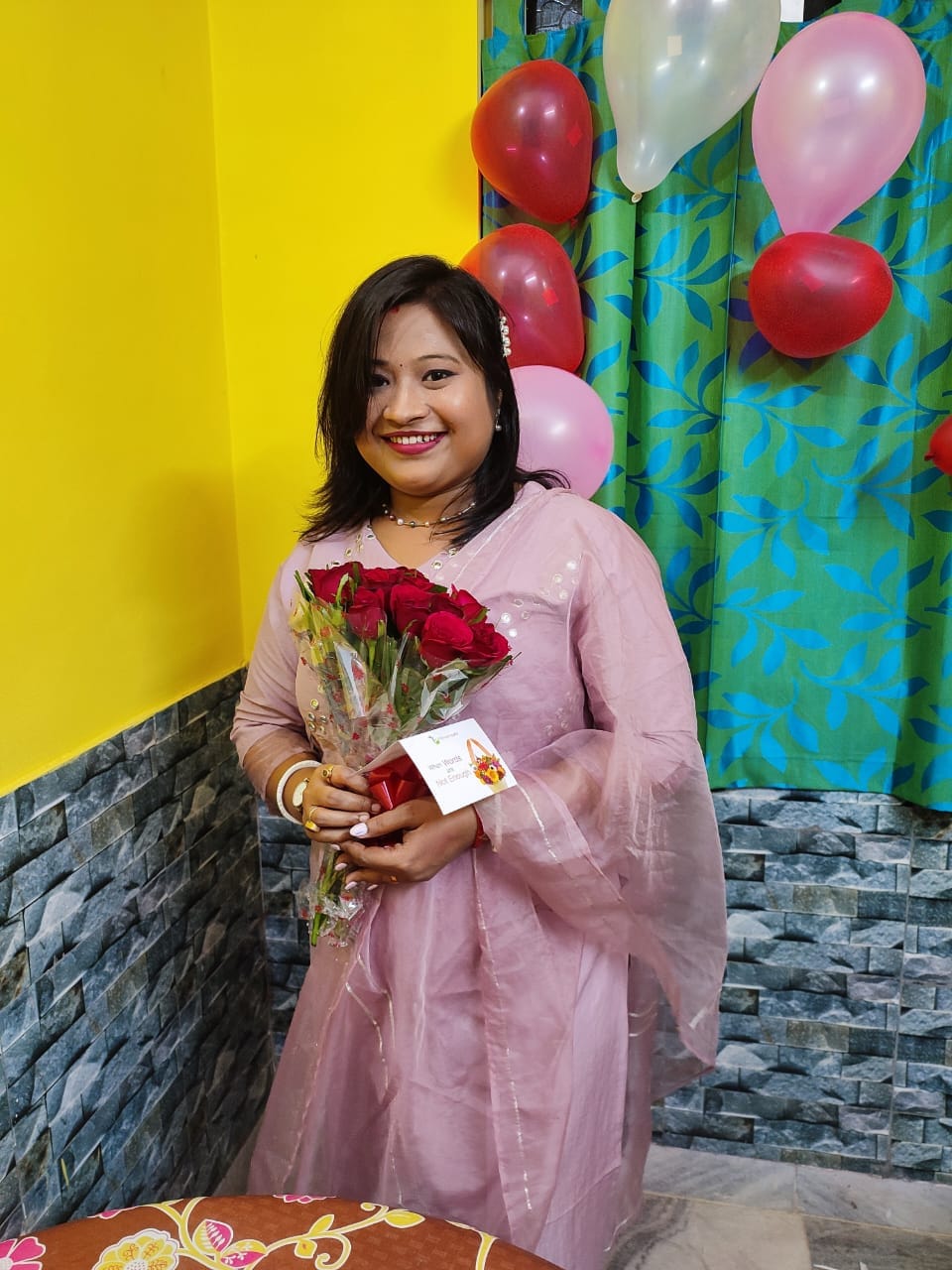 https://imgcdn.floweraura.com/fa/review_image/1657272953.1651.jpeg