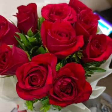 https://imgcdn.floweraura.com/fa/review_image/1662199138.172.jpeg