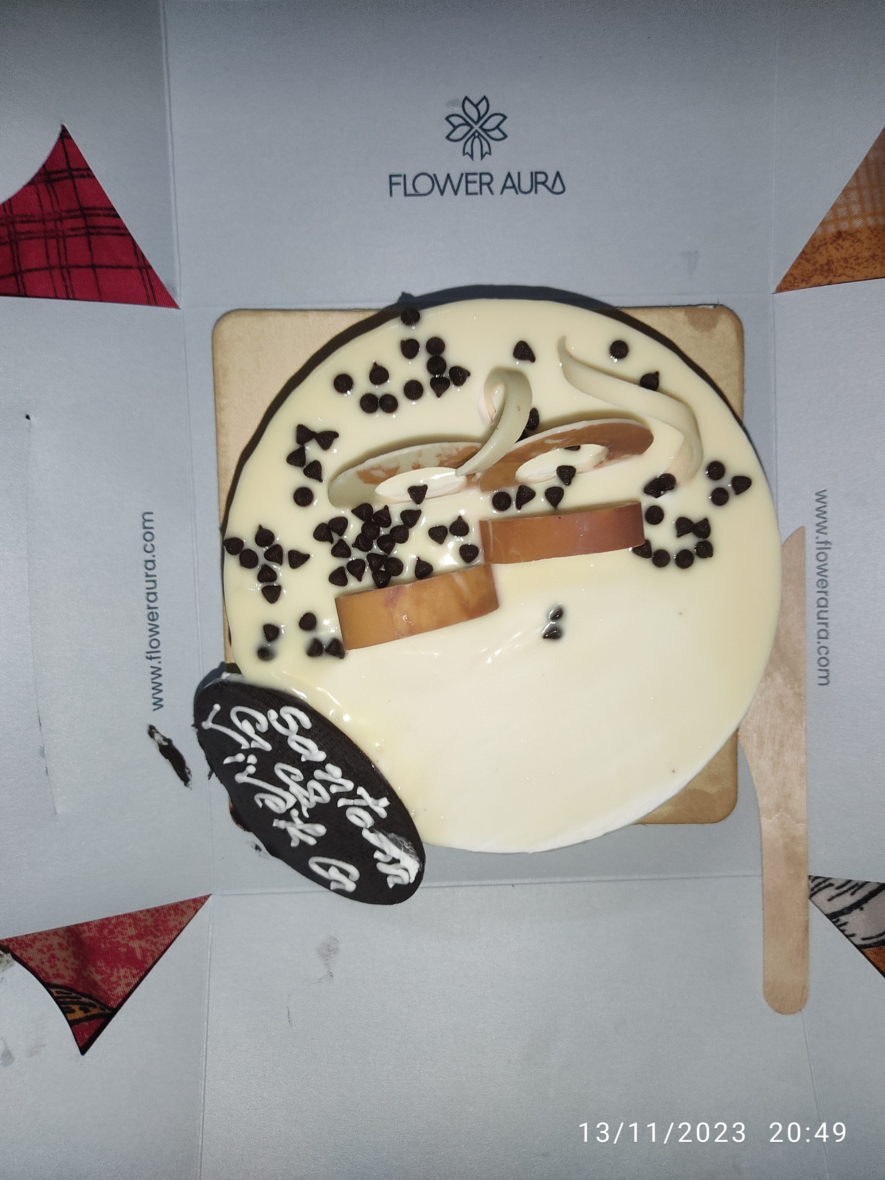 https://imgcdn.floweraura.com/fa/review_image/1699902572_823714.jpeg