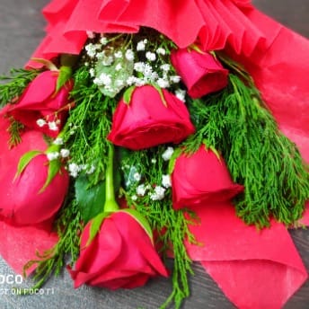 https://imgcdn.floweraura.com/fa/review_image/1702382588_372470.jpeg