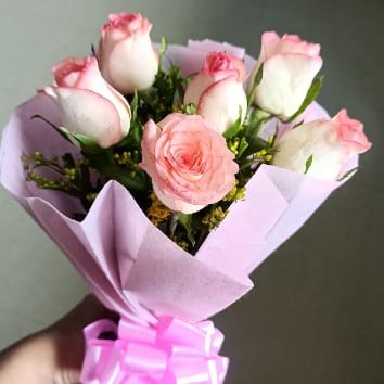 https://imgcdn.floweraura.com/fa/review_image/1702460599_980220.jpeg