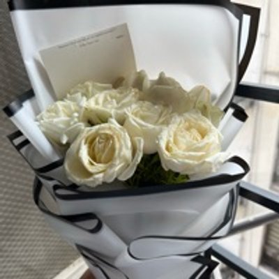 Heavenly White Roses Bouquet