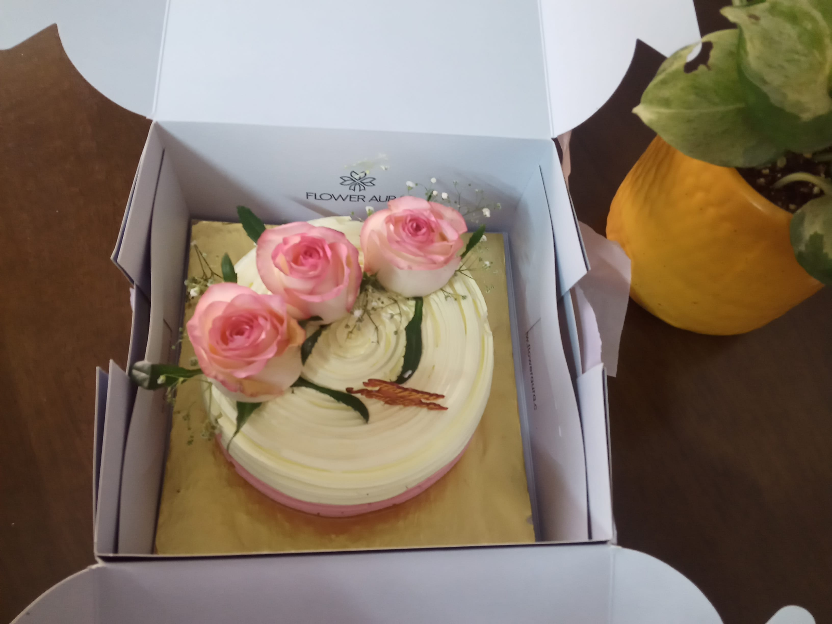 https://imgcdn.floweraura.com/fa/review_image/1704094148_993027.jpeg