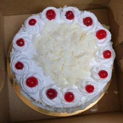 White N Cherry Snow Cake