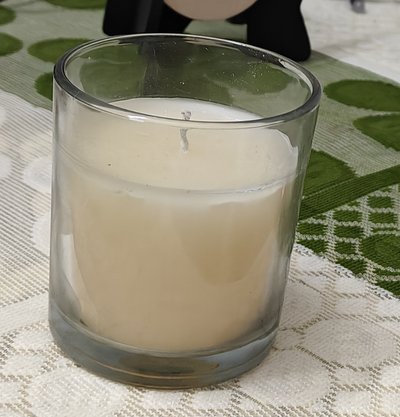 Rose & Black oud Scented Candle