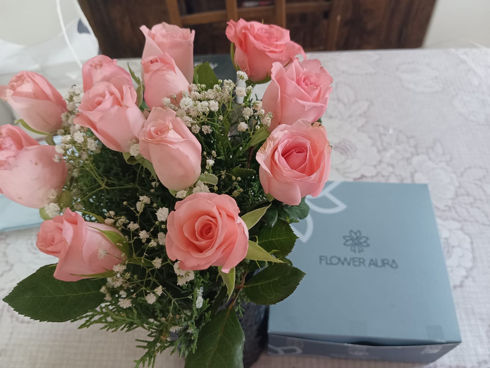 https://imgcdn.floweraura.com/fa/review_image/1705743218_553995.jpeg