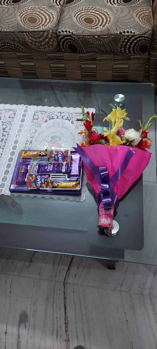 https://imgcdn.floweraura.com/fa/review_image/1709890399_934709.jpeg