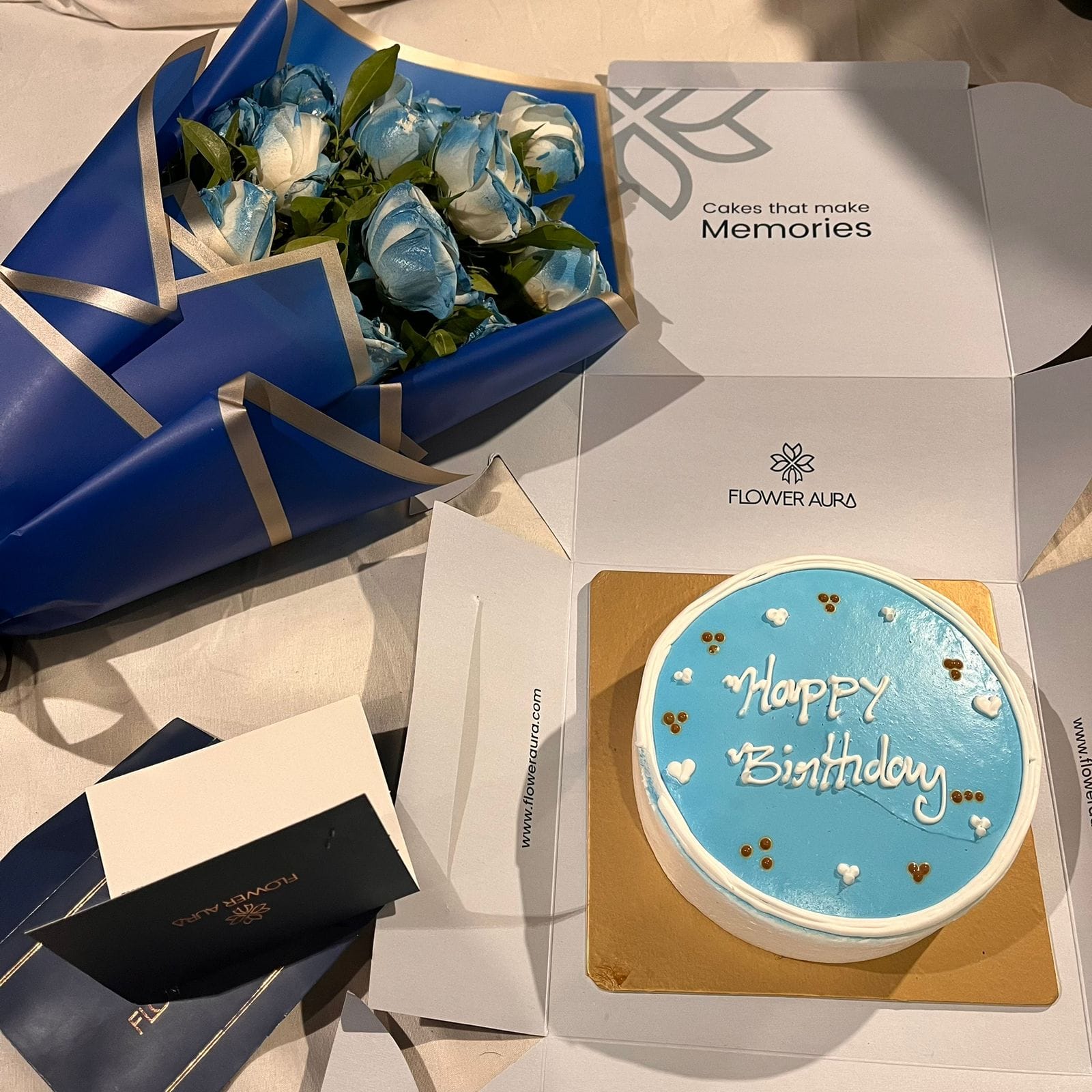 https://imgcdn.floweraura.com/fa/review_image/1713964602_120455.jpeg