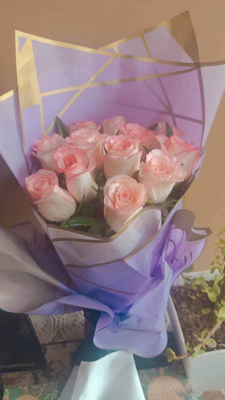 https://imgcdn.floweraura.com/fa/review_image/1714713228_864035.jpeg