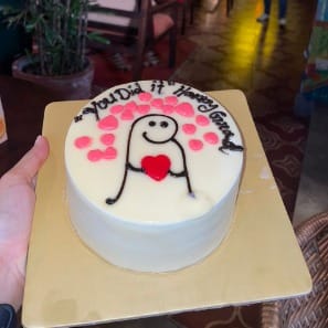 Dreamy Love Vanilla Mini Cake 300gm