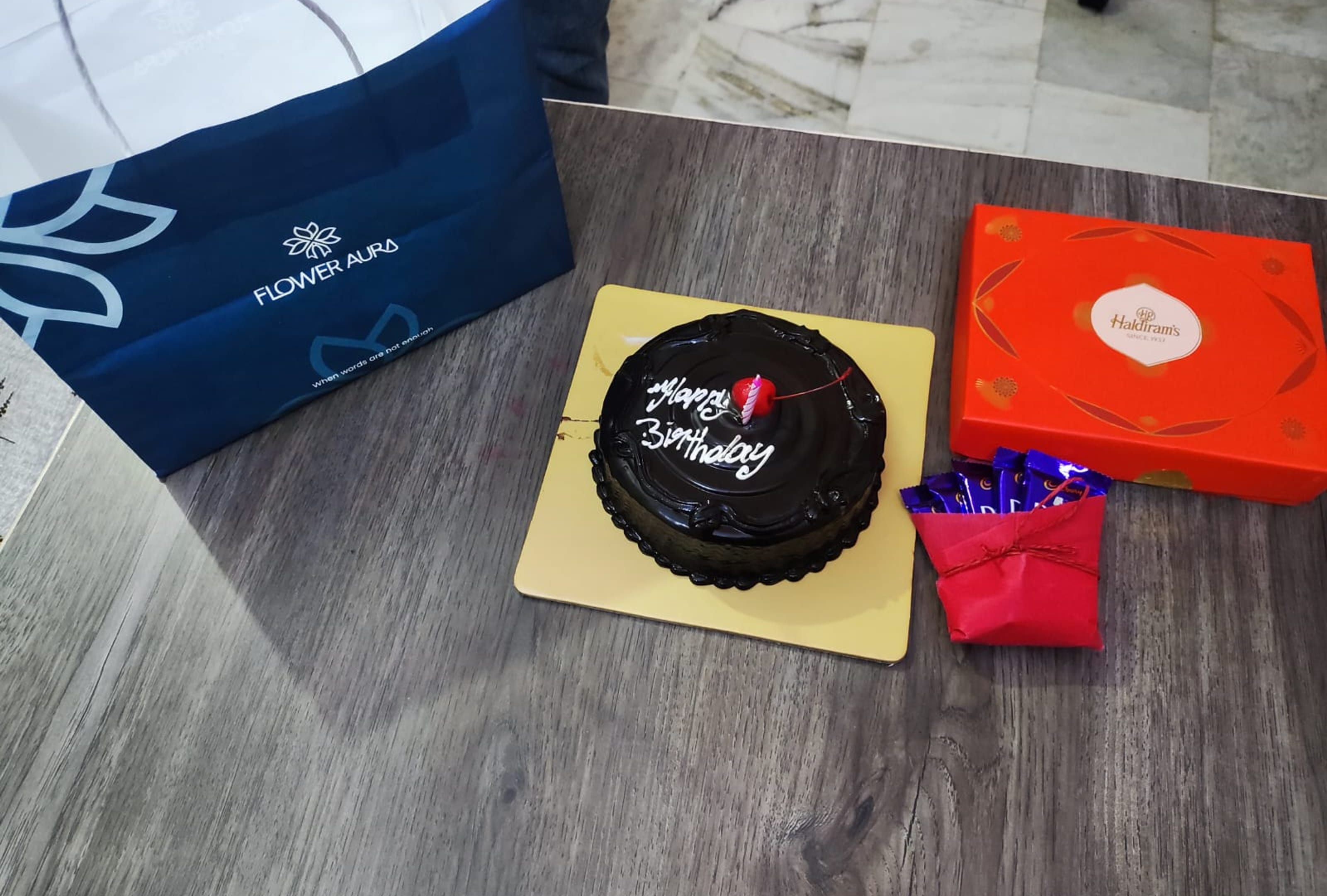 https://imgcdn.floweraura.com/fa/review_image/1720192950_444984.jpeg