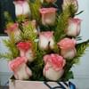 12 Pink Roses in Box