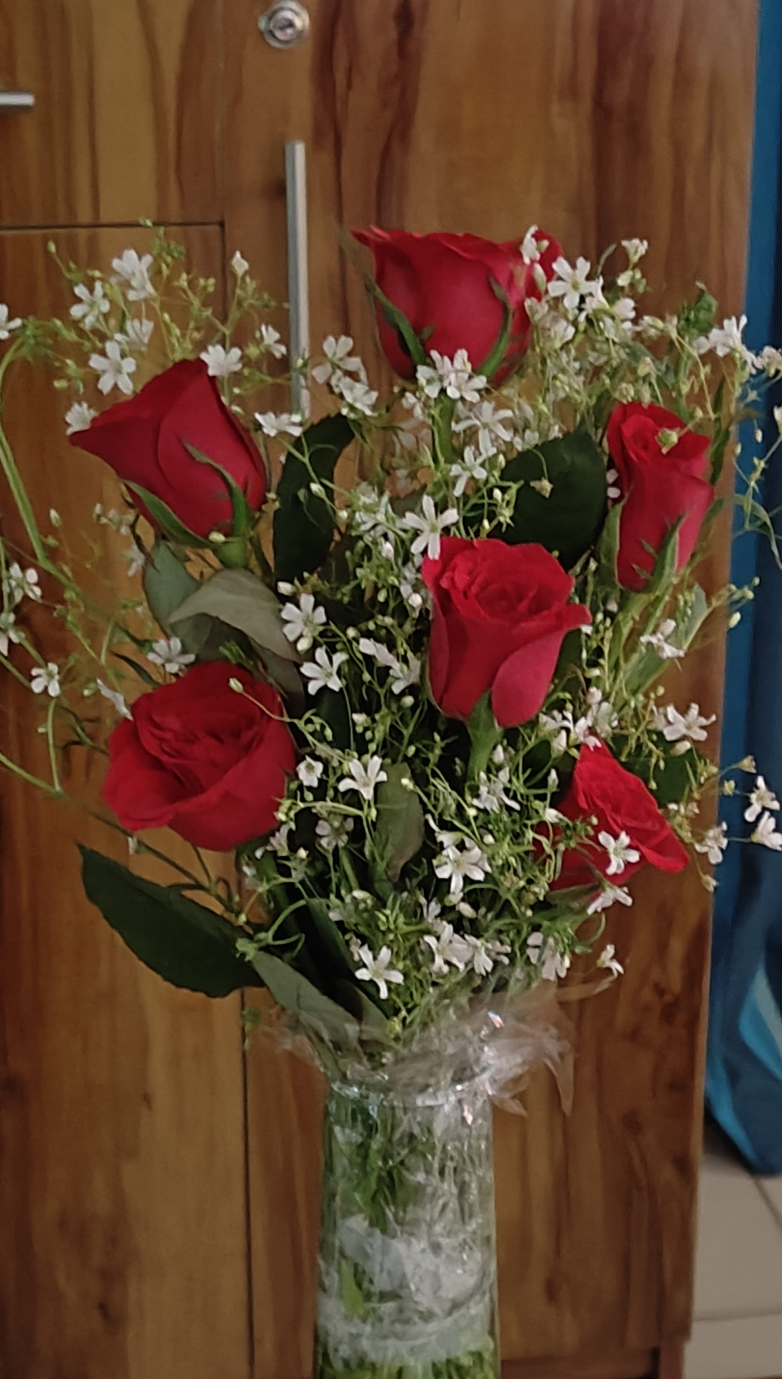 https://imgcdn.floweraura.com/fa/review_image/1734167123_536217.jpeg