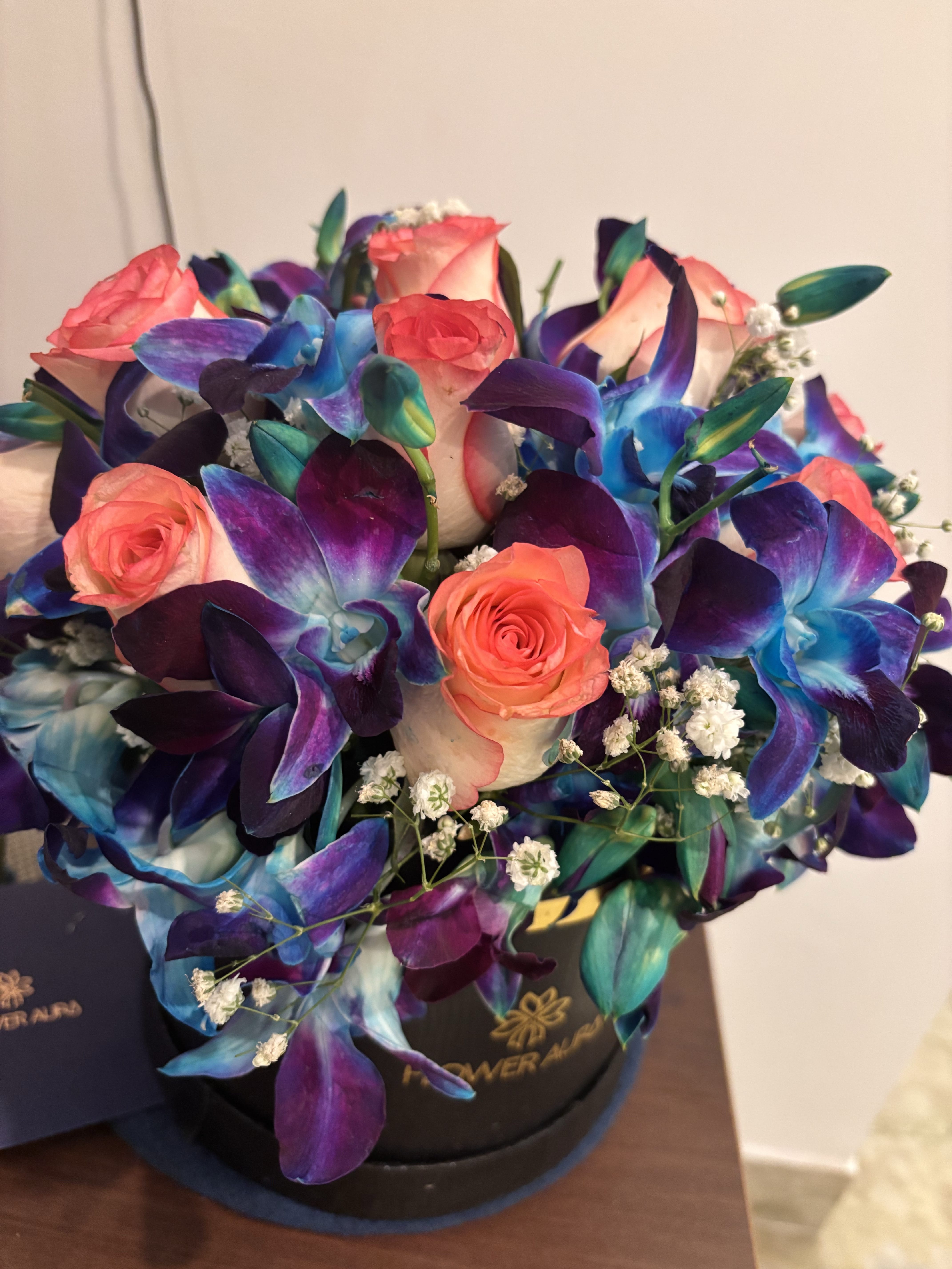 Starlight Orchids N Roses