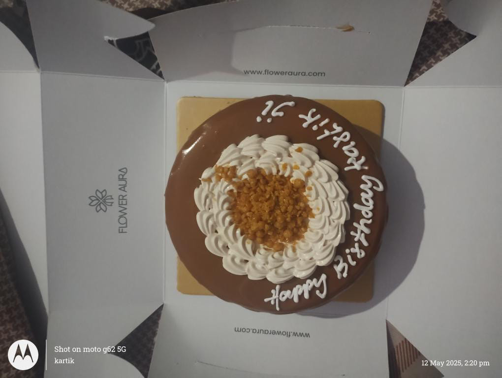 https://imgcdn.floweraura.com/fa/review_image/1747055183_701187.jpeg