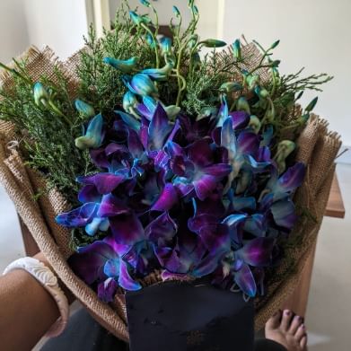 Blue 6 Orchid Jute Bouquet
