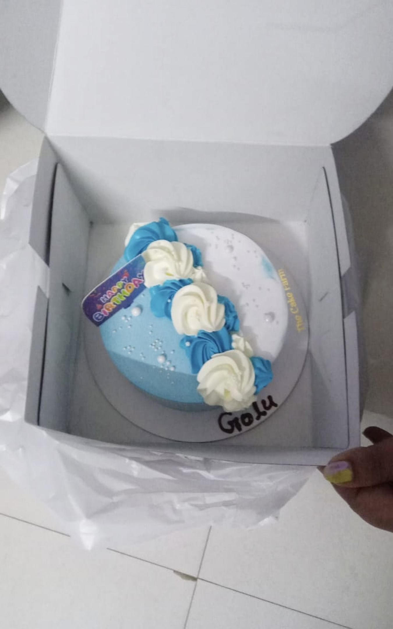 Scrumptious Vanilla Cake