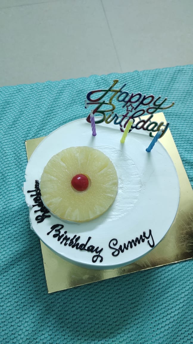 Paradise Pineapple Cake