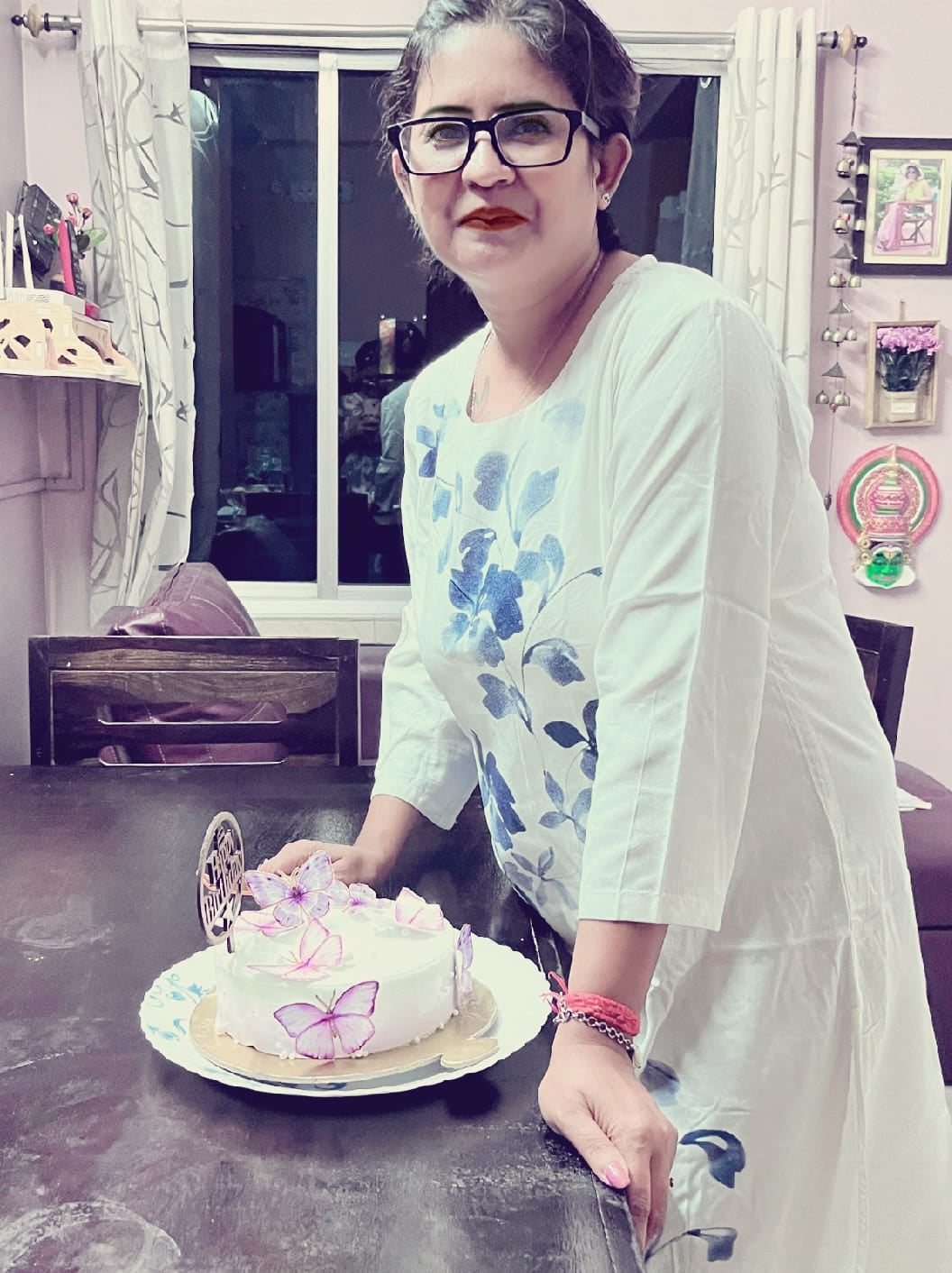 https://imgcdn.floweraura.com/fa/review_image/1756741260_557648.jpeg
