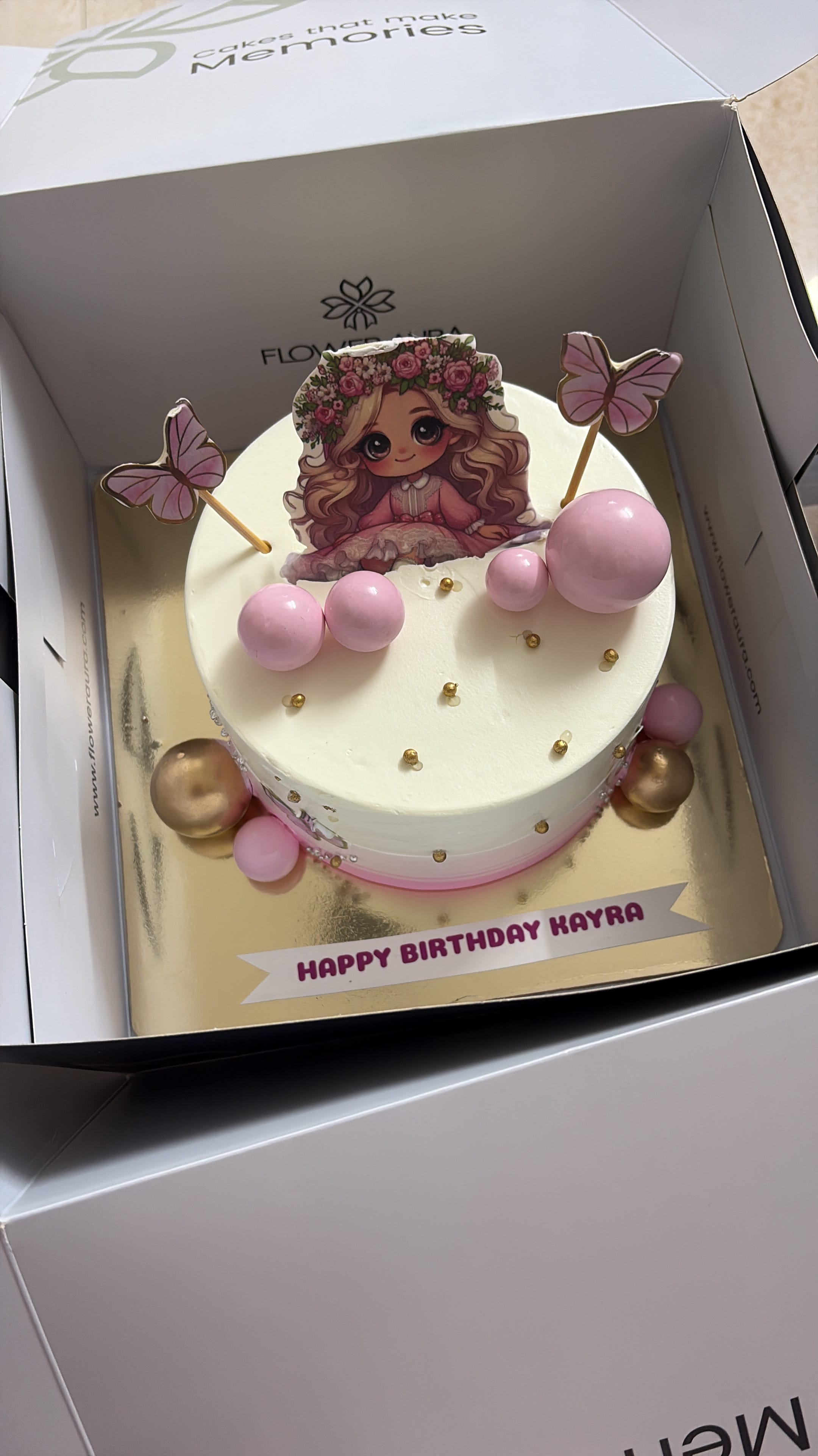 Dreamy Princess N Butterflies Cake