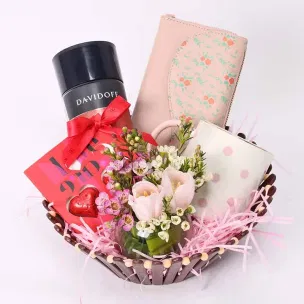 Feminine Charm Hamper Feminine Charm Hamper