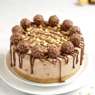 Nutty Ferrero Rocher Cheesecake