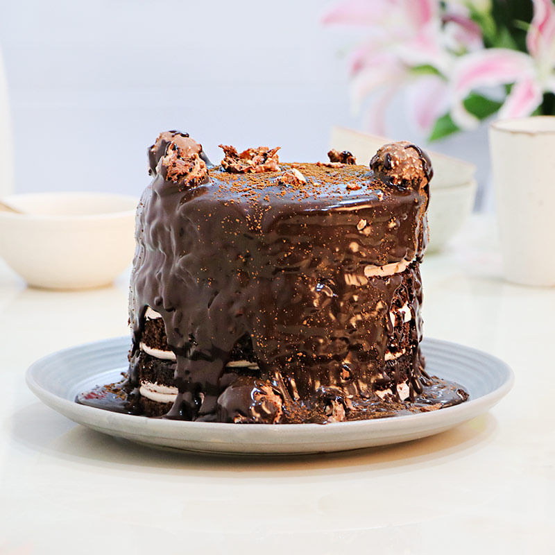 Ferrero Rocher Cake Online