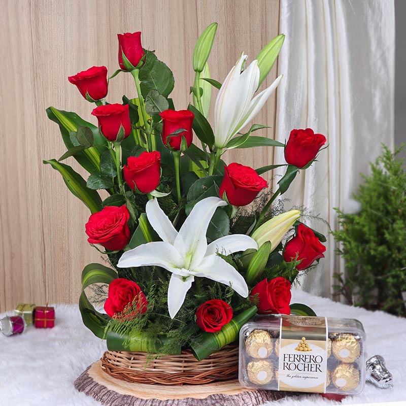 Festive Cheer Blooms Bouquet Choco Combo