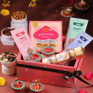 Festive Diyas N Treats Hamper
