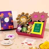 Festive Flavours And Lights Hamper