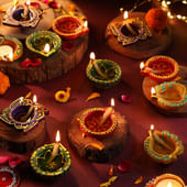 Festive Radiance Diya Gift Set