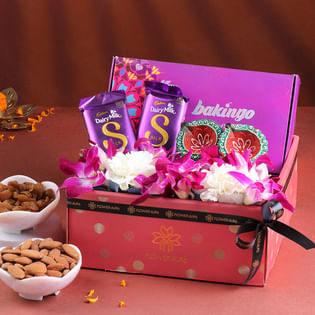 Festive Traditions N Treats Hamper
