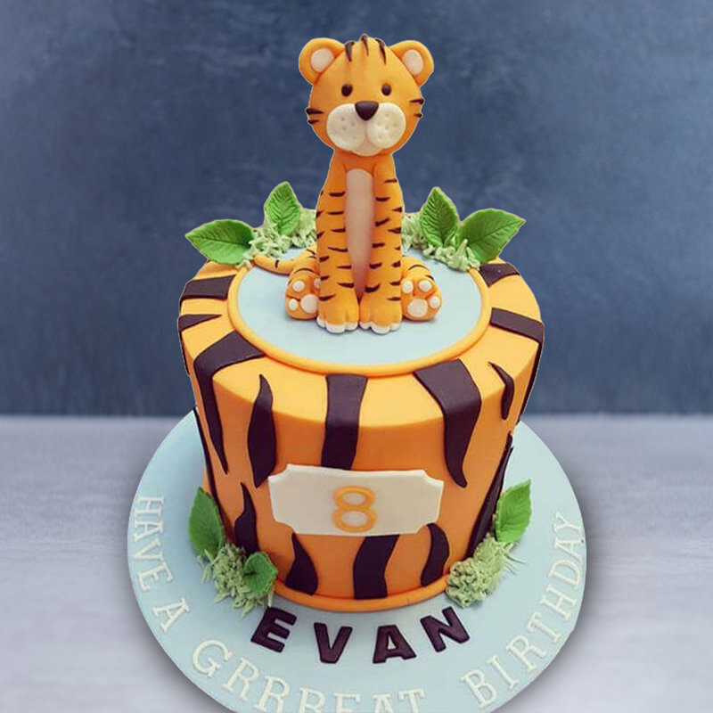 Fierce Tiger Theme Fondant Cake