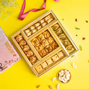 Finger Pista Tart Almond Tart Pyramid N Square Baklava