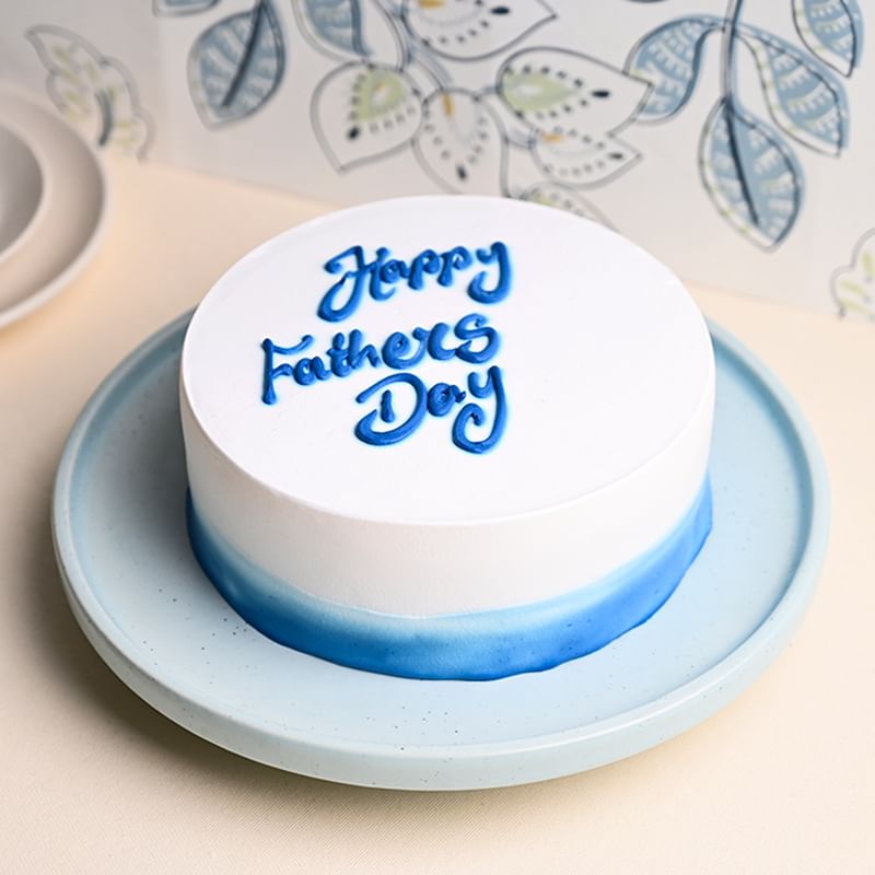 Flavorful Fathers Day Celebration Cake