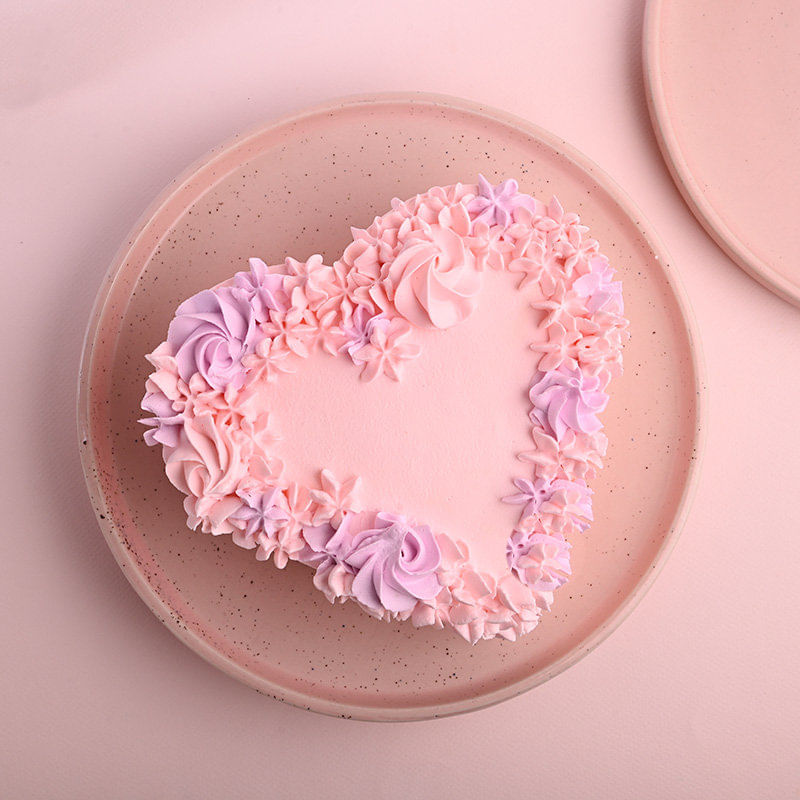 Floral Pink Choco Cake in Heart shape