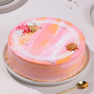 Floral Pearl Elegance Cake