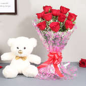 Cute Teddy With Valentine Day Roses