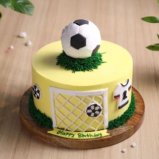 Football Frenzy Cake