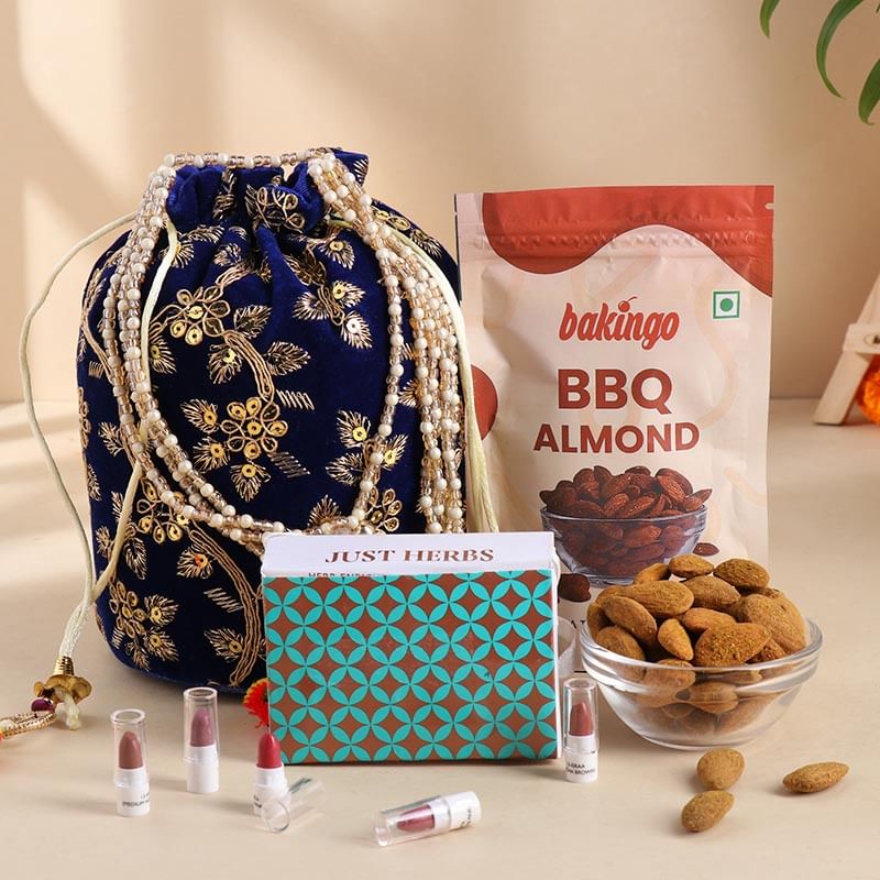 Glam N Gourmet Festive Gift Set