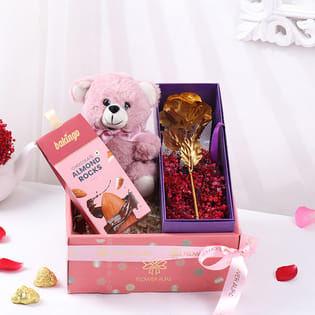 Golden Rose N Sweet Teddy Hamper
