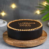 Golden Welcome 2025 Cake