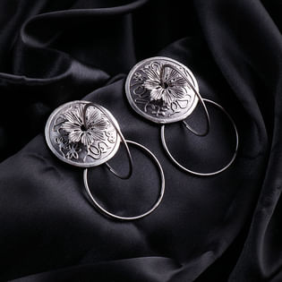 Gorgeous Brass Earrings With Floral Details
