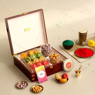 Gourmet Holi Gift Box