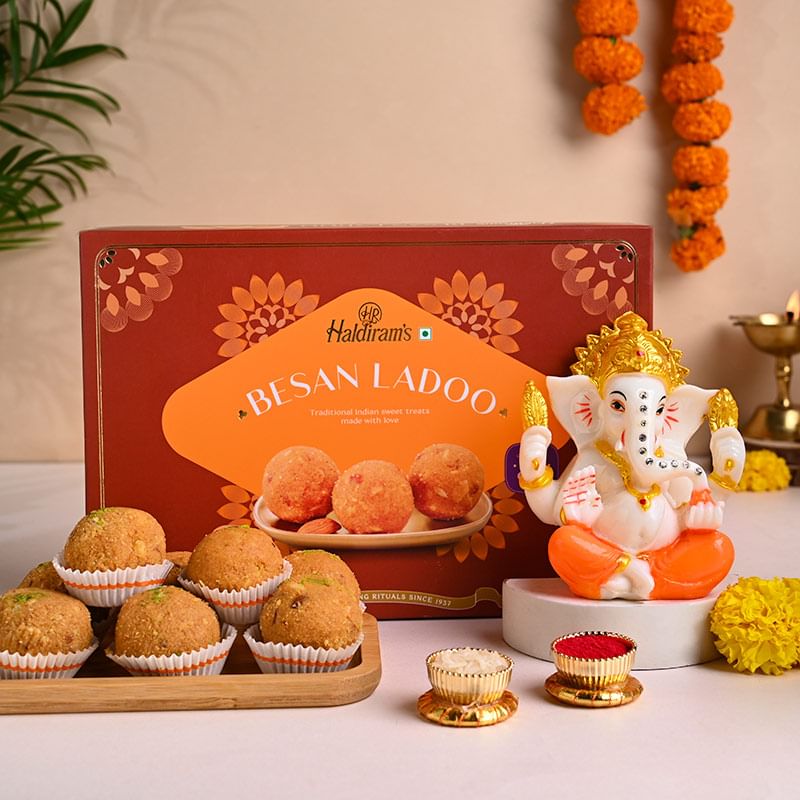 Graceful Ganesha Idol N Besan Ladoo-Australia