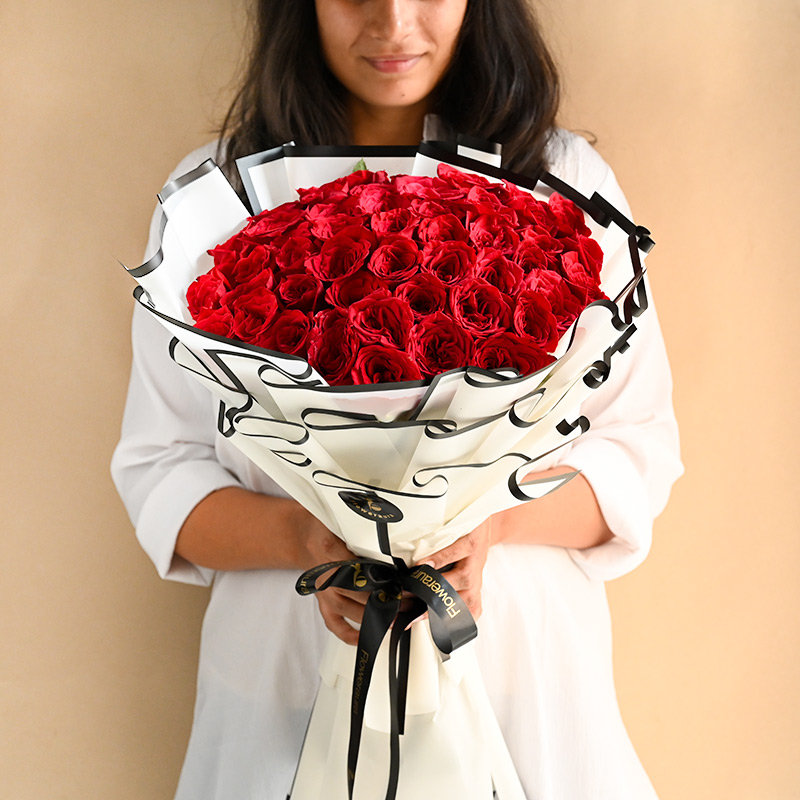 Grand Love Rose Bouquet