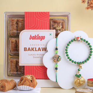 Green Bhaiya Bhabhi Bracelet Rakhi Set With Baklawa